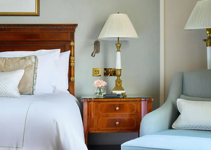 The Shelbourne, Autograph Collection