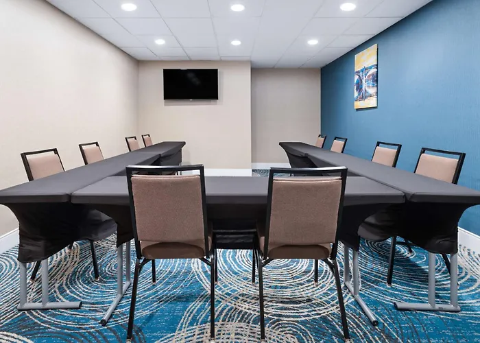 Hampton Inn & Suites Hershey