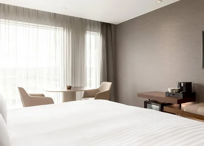 Ac Hotel By Marriott Belfast