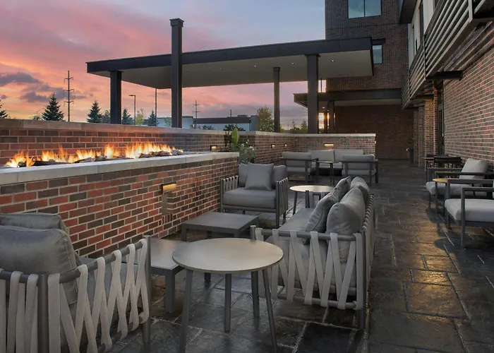Courtyard By Marriott Bozeman