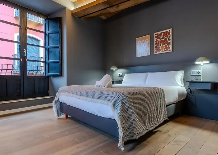 Hotel Barrio Humedo By Gaiarooms