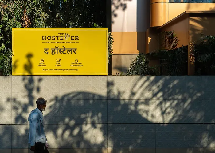 The Hosteller Mumbai, International Airport