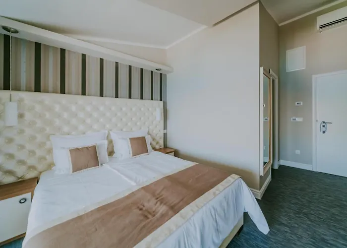Bellevue Rooms