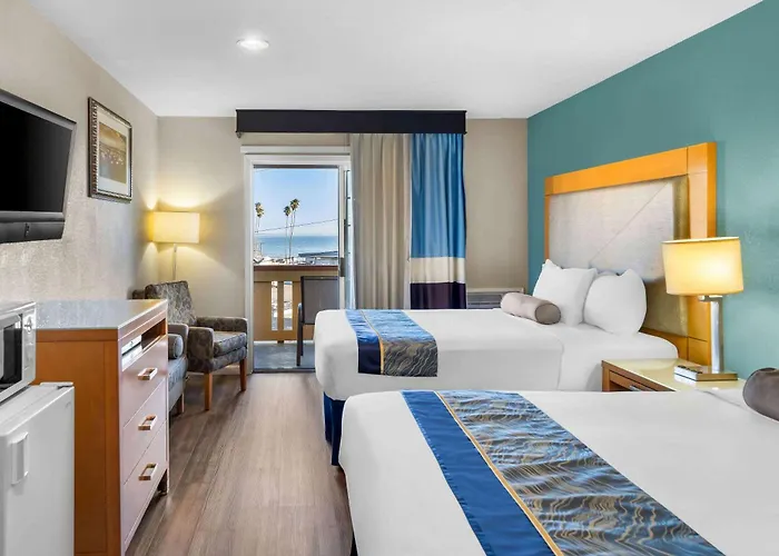Howard Johnson By Wyndham Santa Cruz