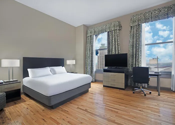 Holiday Inn Express Cleveland Downtown By Ihg