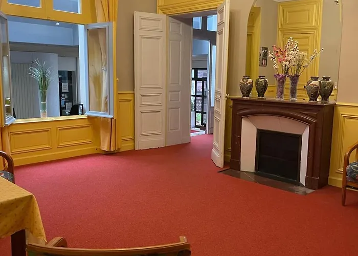 Hôtel la Poularde