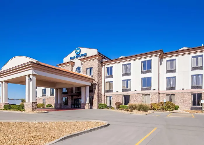 Best Western St. Louis Airport North Hotel & Suites
