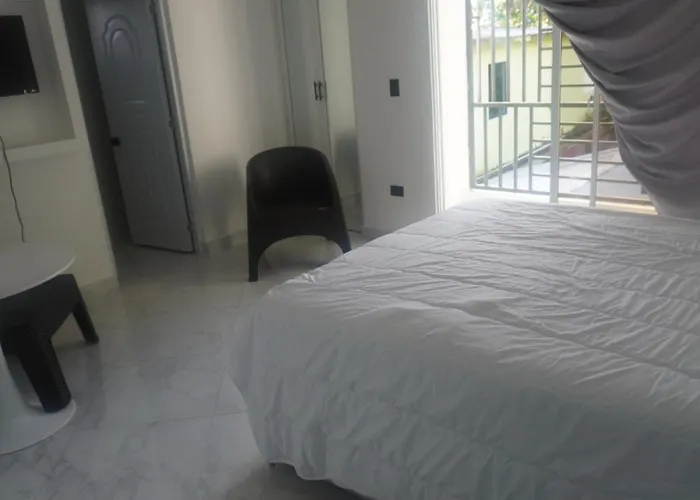 Aparta Hotel Ana Julia