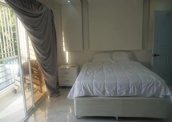 Aparta Hotel Ana Julia