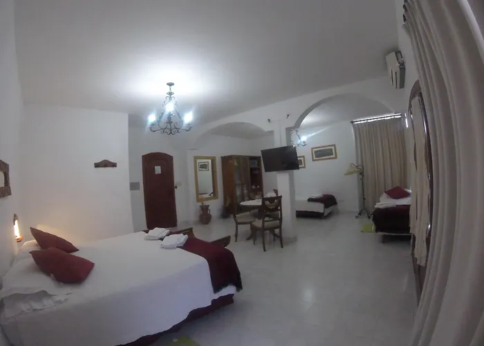 Hotel Portal Del Santo