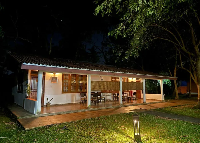 Hotel 4 U Saliya Garden