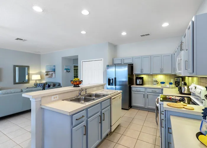 Gorgeous Davenport 5 Bed Villa With Pool Hot Tub