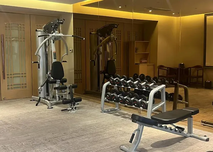 Century Runhua Hotel