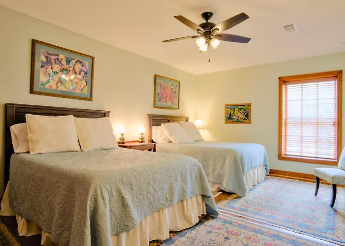 Cotton Alley, Charming 2 Bedroom Retreat In Historic Natchez