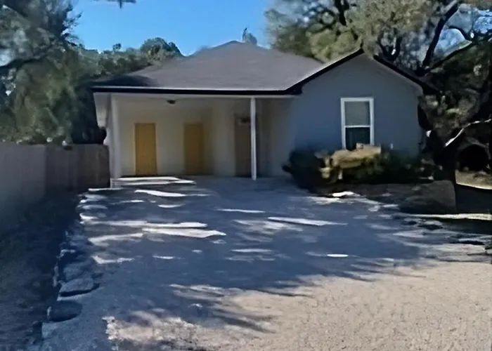 Water Oak Lane