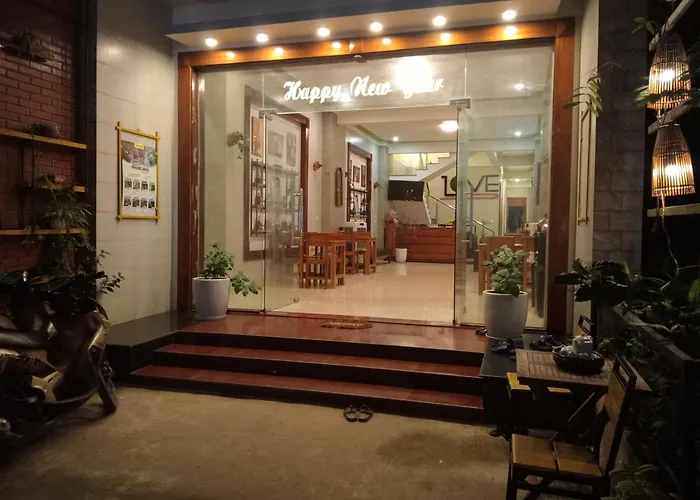 Song Toan Hotel