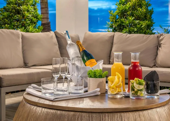 Courtyard By Marriott Fort Lauderdale Downtown