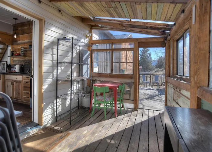 Hilltop House In Creede, Co