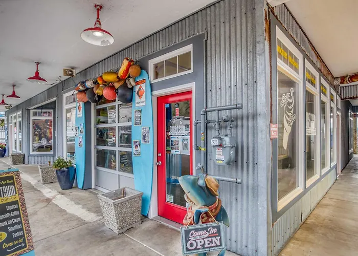 Surfer Dude - Anchor Pier Lodge