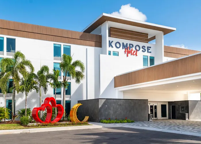 Kompose Boutique Resort @ Theme Parks
