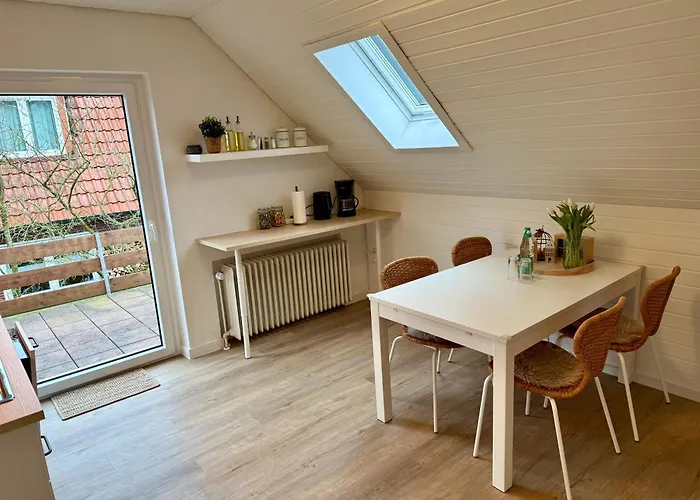 Appartements Zum Weißen Hahn