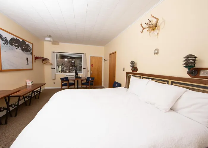 Yodeler Motel