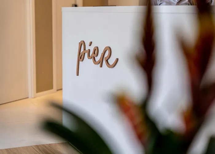 Pier Vitoria Hotel