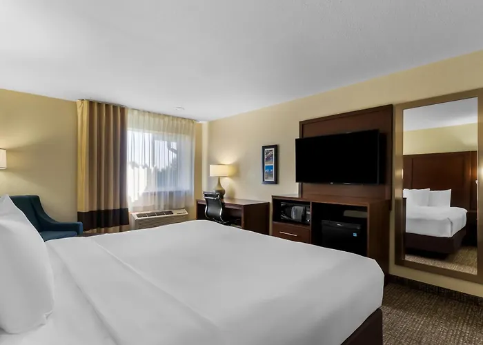 Comfort Inn & Suites Greeley