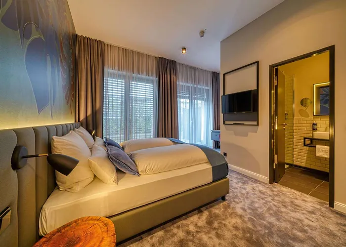 Sunday Hotel Bonn