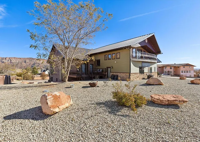 Zion Cliff Lodge
