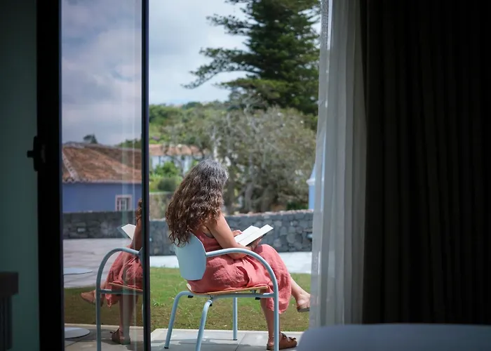Azores Book Hotel