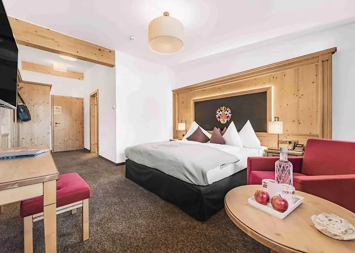 Ski - Golf - Wellness Hotel Riml -Adults Only
