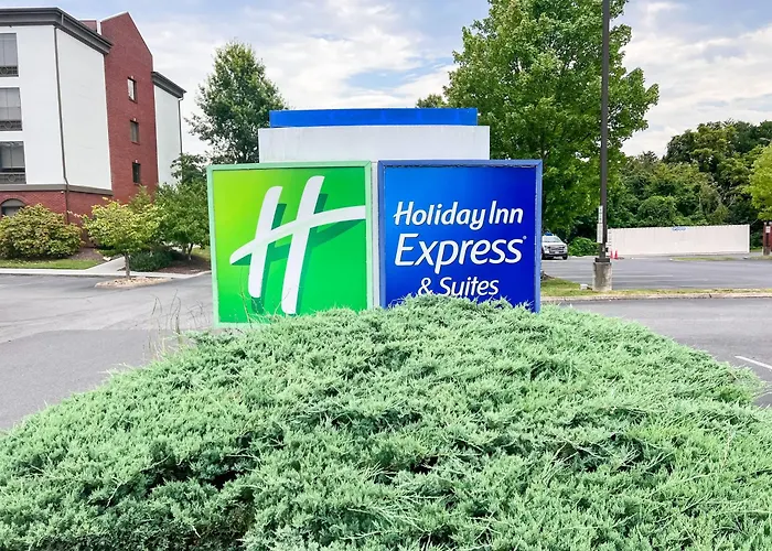 Holiday Inn Express Hotel & Suites Kodak East-Sevierville By Ihg