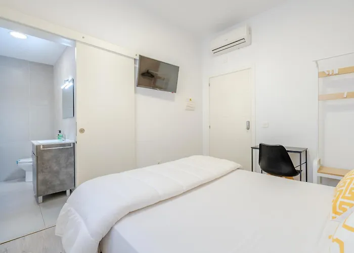 Bf Rooms Almeria Centro