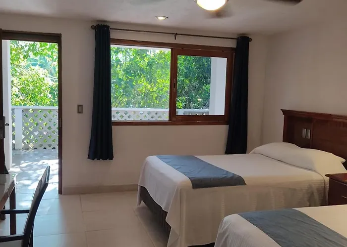 Hotel Puerta Chichen