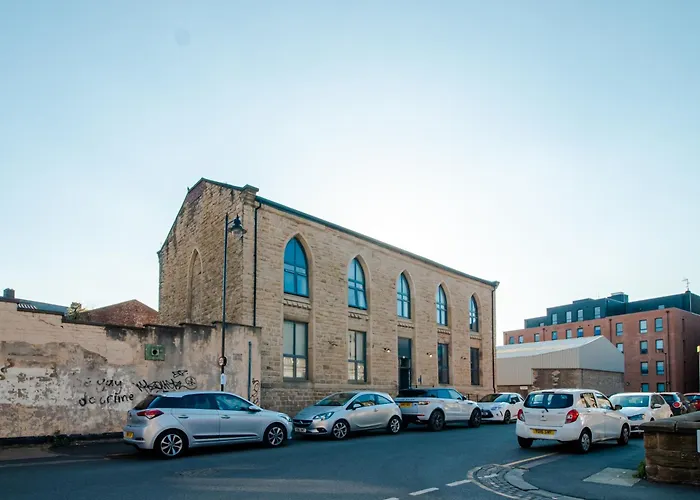 Kelham Apartments: Serviced Accommodation with Free Parking