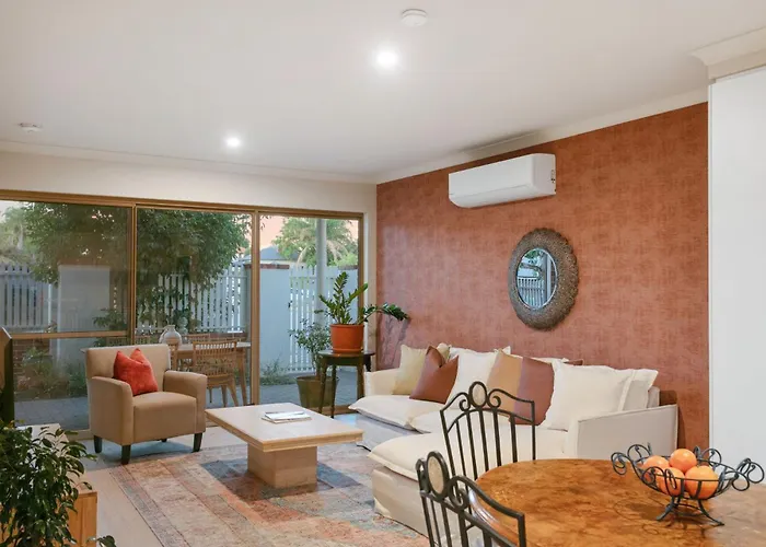 Mediterranean Retreat Pet-Friendly Near Swan Valley