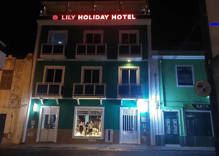 Lily Holiday Hotel