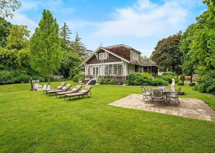Luxury Waterfront Fairytale Home -Carmen Elisabeth