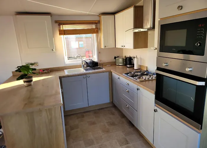 Luxury Lodge At Billing Aquadrome