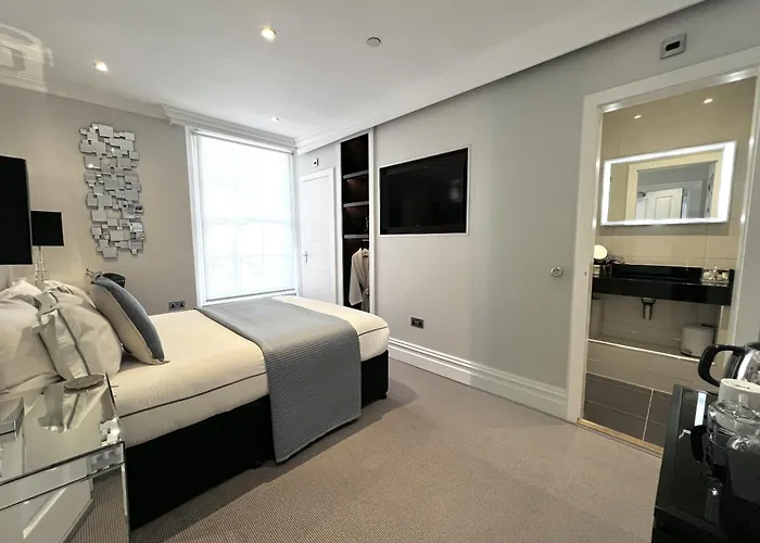 Tavistock House Hotel