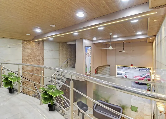 Super Hotel O Ambedkar Chowk Ulhasnagar