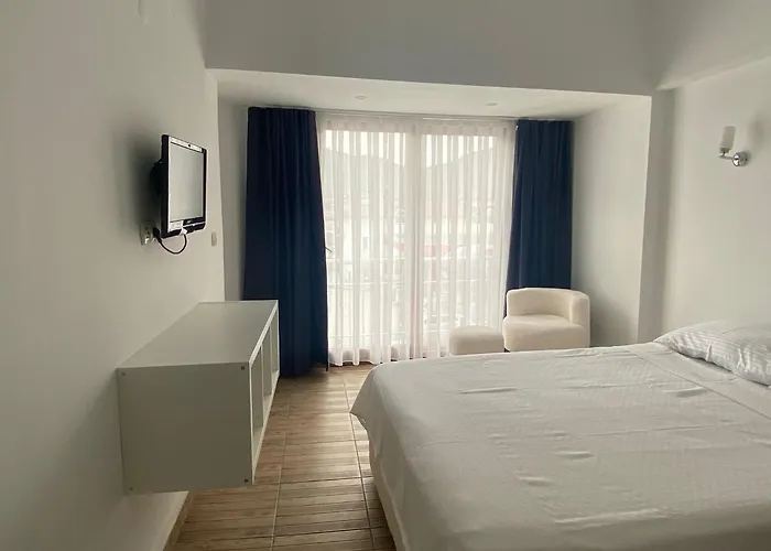 Bouvardia Inn