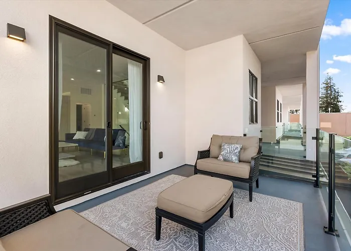Woodside Condos Unit 914