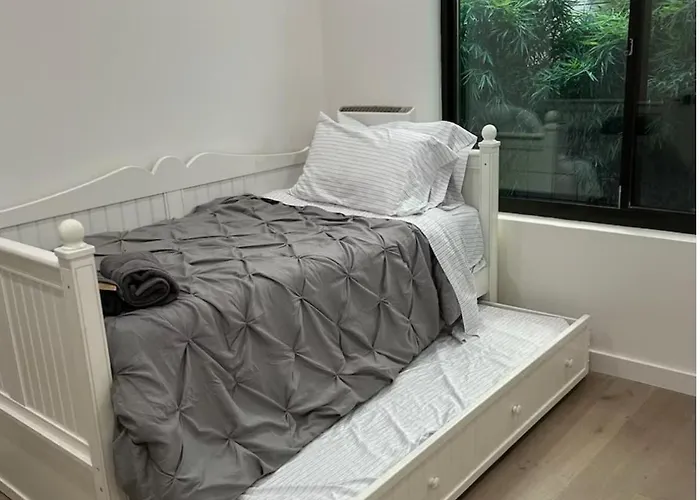 Woodside Condos Unit 914
