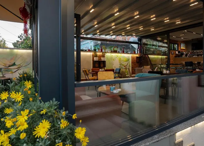 F&M Hotel 2