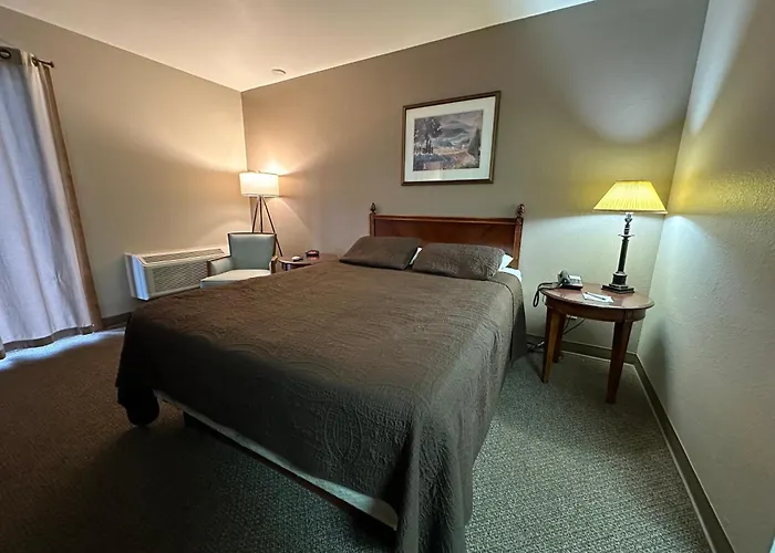 Timber Lodge Inn