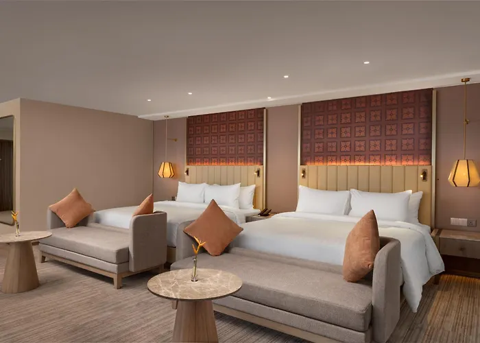 The Golden Crown Hotel