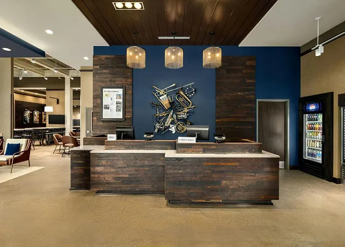 Fairfield By Marriott Inn & Suites New Orleans Downtown French Quarter Area