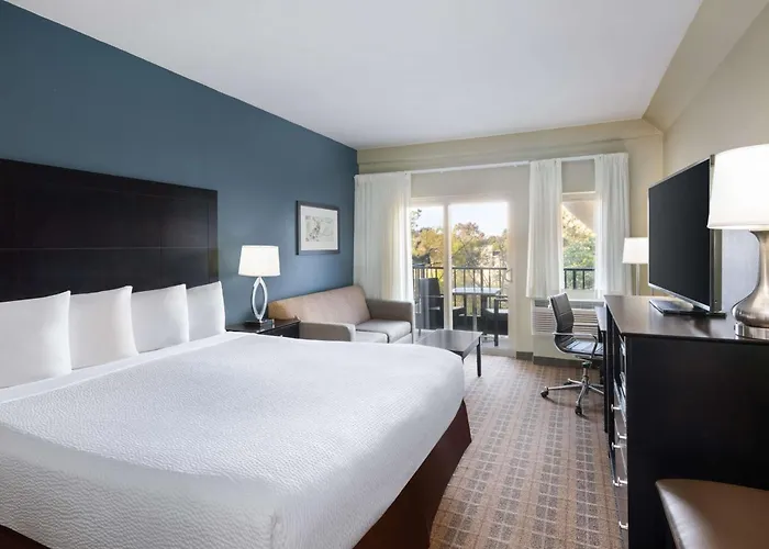 La Cuesta Inn, BW Signature Collection